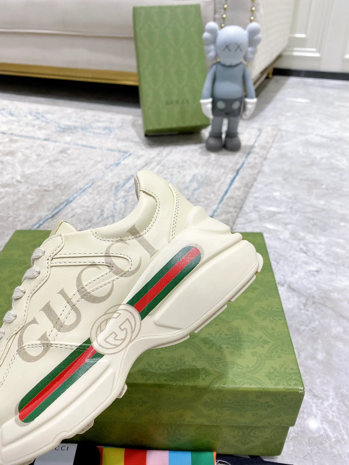 👟👟Ex-factory price 480🌈🌈 Women's shoes, women's clothing 🔘GUCCI Gucci dad shoes 🇮🇹Top version🇮🇹🔜Purchasing level The original disassembly took more than 3 months to develop 1:1, the version has been upgraded again, chips, packaging, using imported cowhide, all made with computerized cars. Couple style 👫 🔜Versatile for all seasons🔜 Fashion🔜 Personality 🔜Distinctive 🔵More than 20 layouts in the whole series, welcome to inquire for pictures Outsole: The latest original development T👟👟Ex-factory price U vacuum Upper: Imported cowhide🐮 Lining: Original A-grade mixed sheepskin🐏 Foot: Original A-grade mixed sheepskin 💯Full set of packaging Medium and low belt LOGO Size: Women’s size 35-40, Men’s size 38-45 (38 45 customized